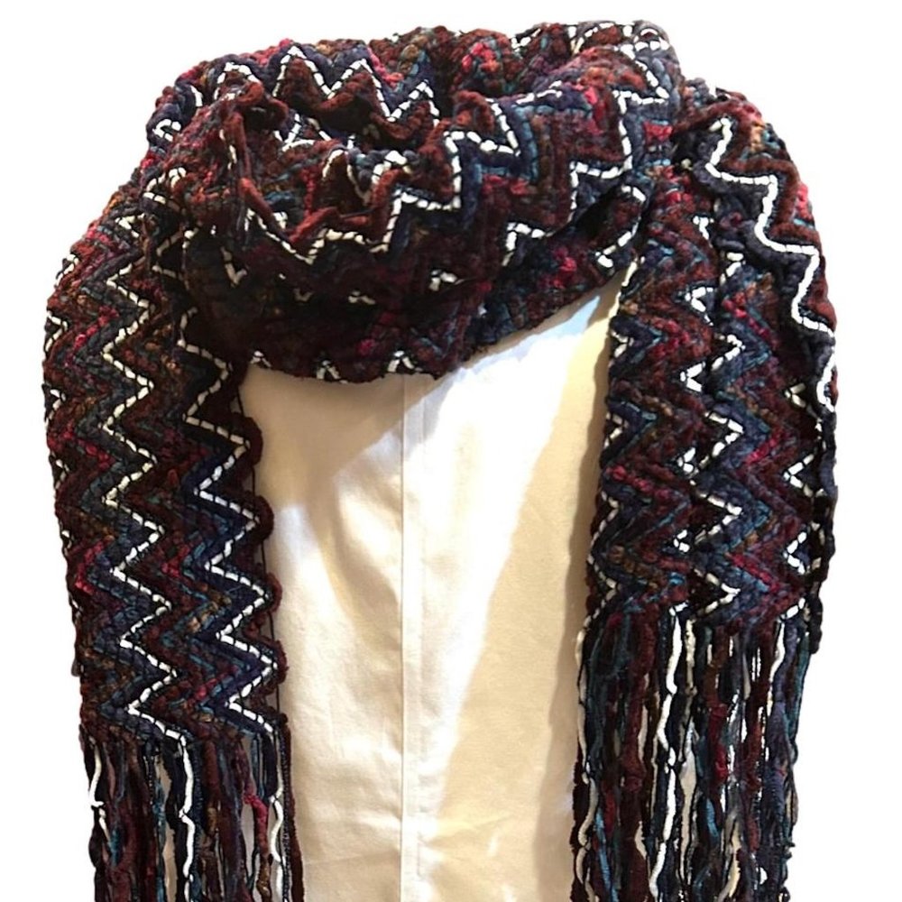 Filatess Italy, Crochet Scarf, Warm, Soft, Stylish, New, Tags, Gorgeous Colors!